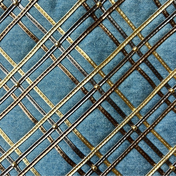 90s Chambray/DenimShoulder Bag with metallic gold and stud detailing - Picture 15 of 15